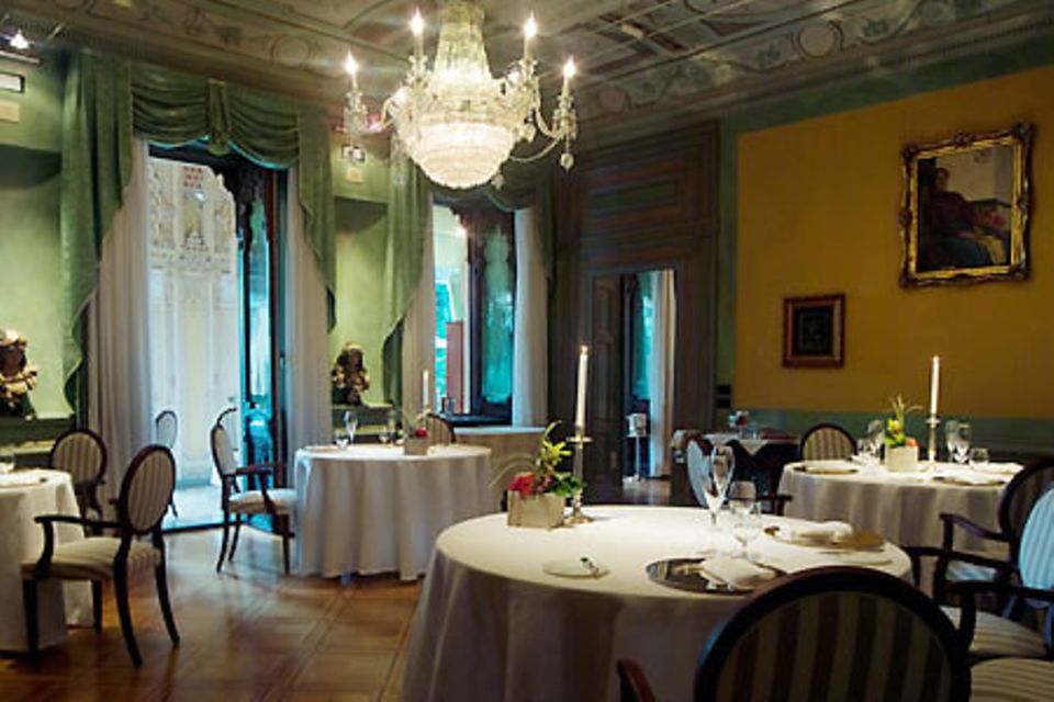Piemont: Hotel Restaurant Villa Crespi, Sternerestaurant