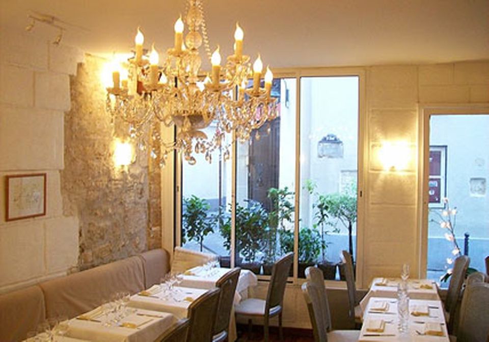 Beim Italiener "La Bocca della verita" in Paris wird der "Prinzessinnen-Teller" im stilvollem Ambiente serviert.