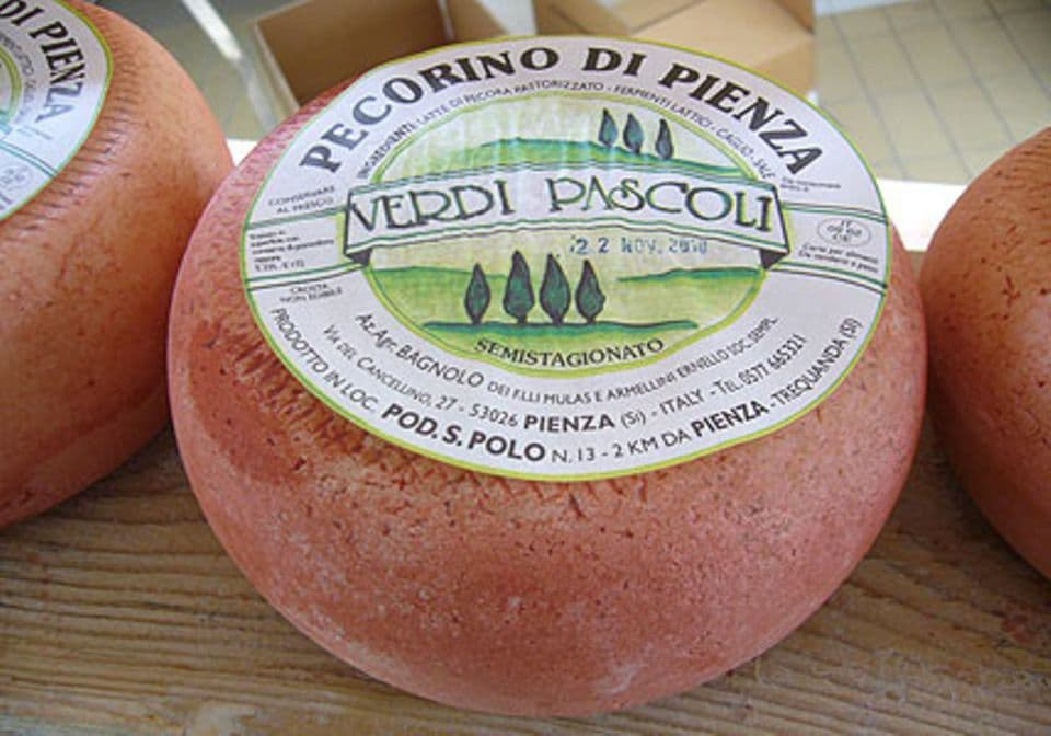 Köstlich: Pecorino, konserviert mit Öl und Tomaten