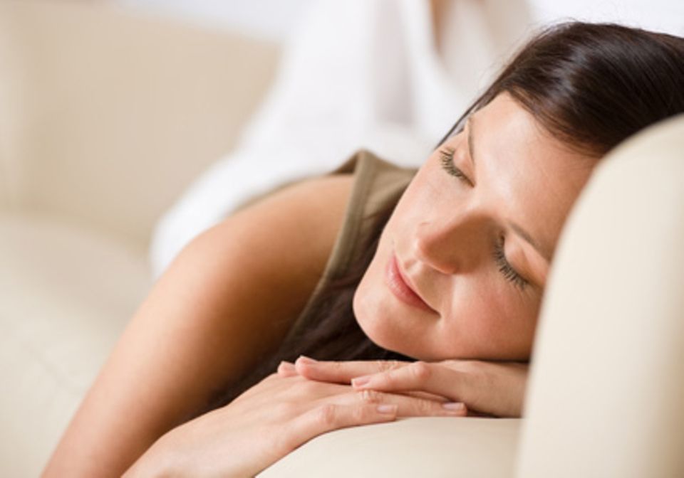 Im Schlaf regelt sich viele von selbst - auch die Entgiftung.