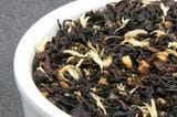Nougat-Mandel Tee Sternenstaub