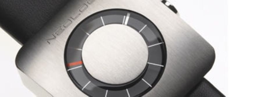 Leben: Zeitlos schöner Zeitmesser:  		Armbanduhr "QC Classic"