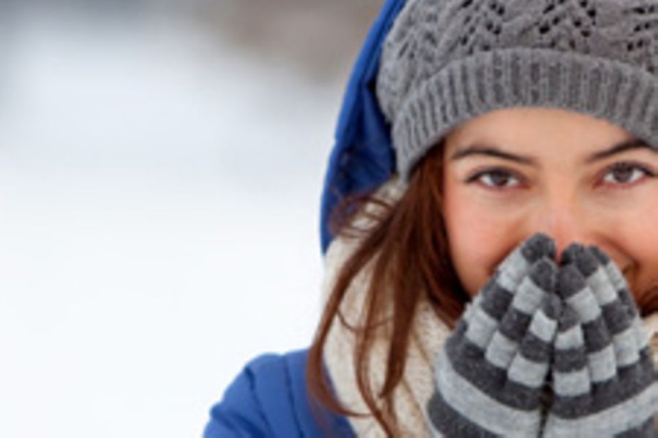 Hautpflege im Winter: Pflege für gestresste Haut