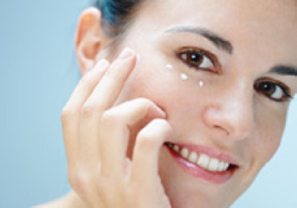 Hautpflege im Winter: Pflege für gestresste Haut
