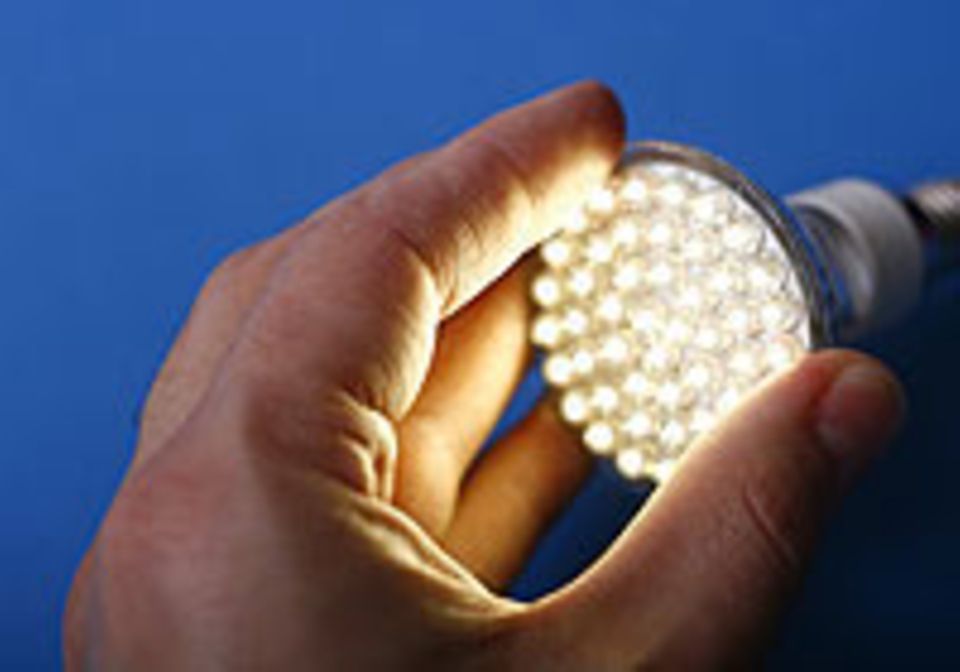 Licht und Leuchten: Energiesparlampen, LEDs und Halogen - alternative Leuchtmittel im Überblick