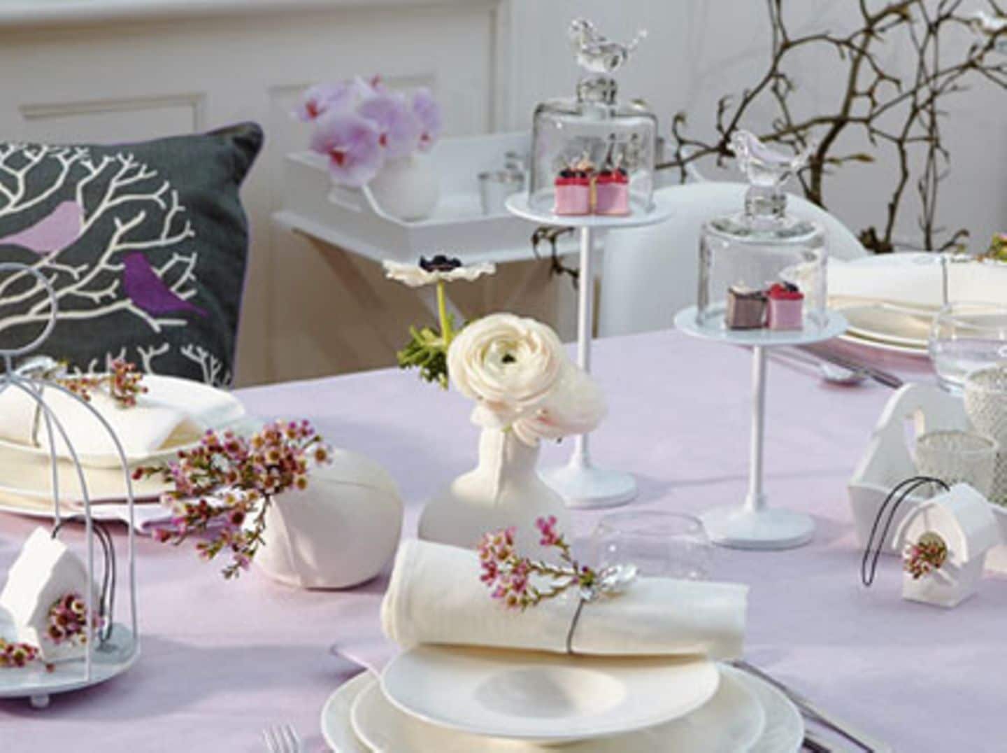 Romantische Tischdeko zur Hochzeit