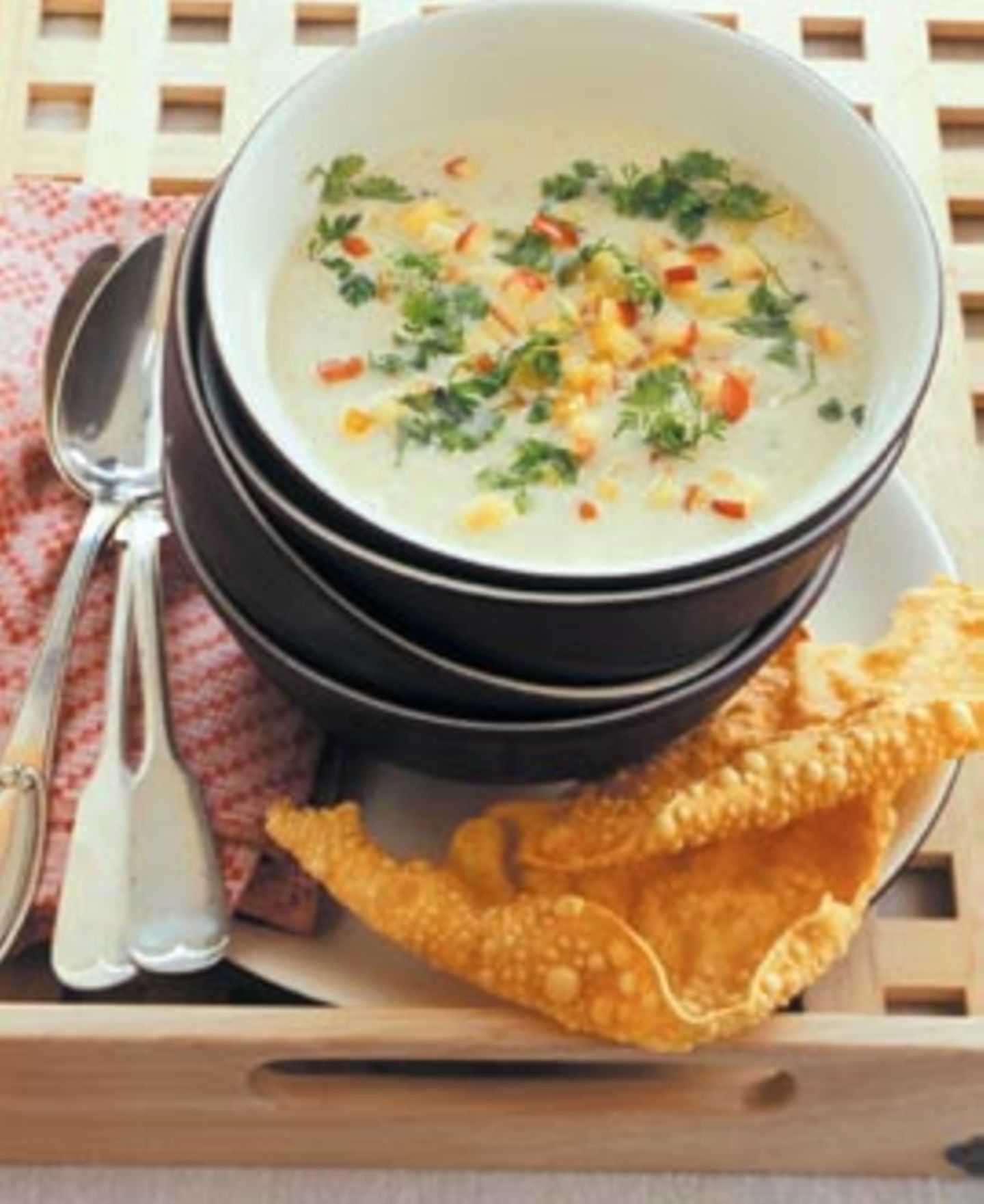 Rezept: Pastinaken-Suppe mit Apfelcroûtons