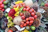 Herbstdeko mit Beeren