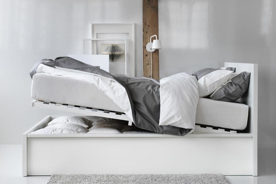 Bett  "Malm" mit Bettkasten , Ikea