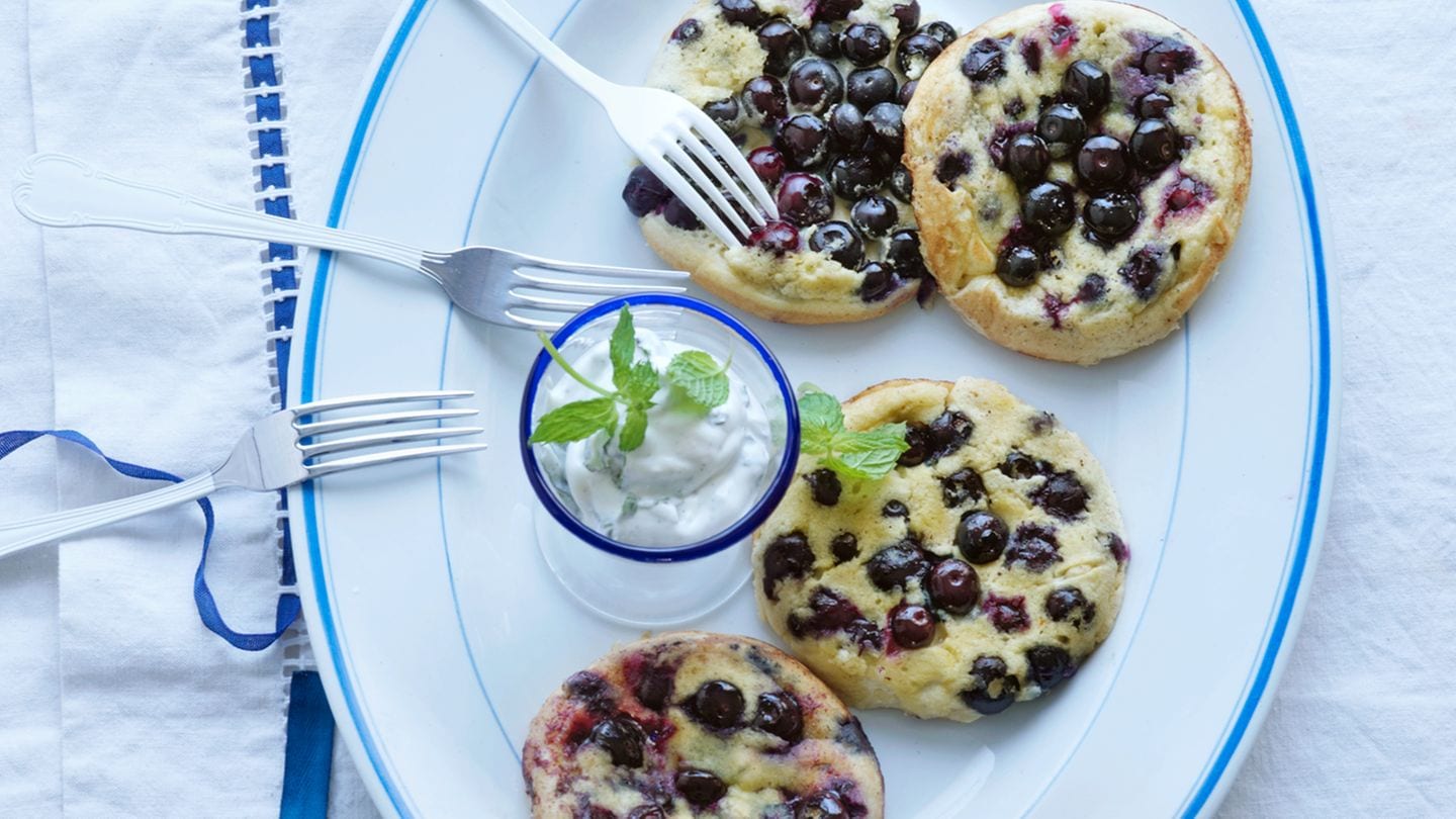 Dicke Heidelbeer-Pfannkuchen Rezept - [LIVING AT HOME]