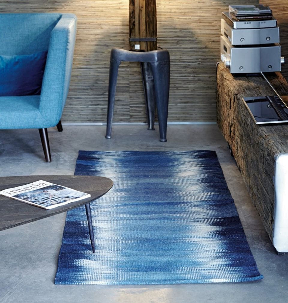 Teppich aus Wolle in Blau von Milanari