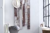 Garderobe im Shabby Chich aus Holzbrettern von Impressionen