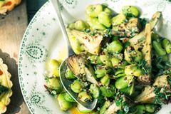 Rezept: Dicke-Bohnen-Salat mit Artischocken