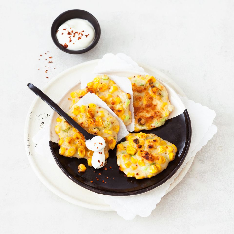 Mais-Fritters Rezept - [LIVING AT HOME]