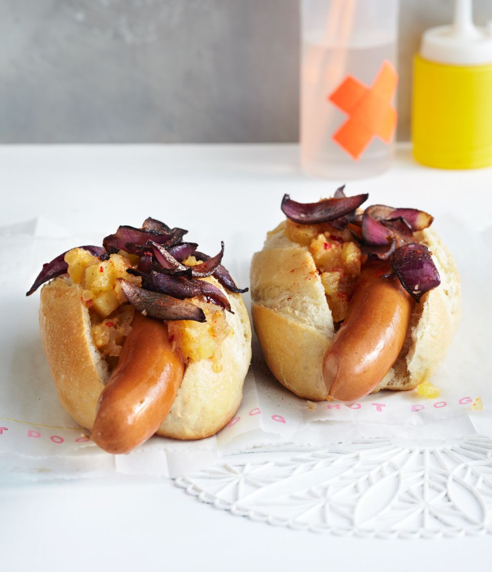 Rezept: Hotdogs mit Ananas-Chutney
