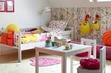 Kinderstuhl und Tisch "Kritter" von Ikea