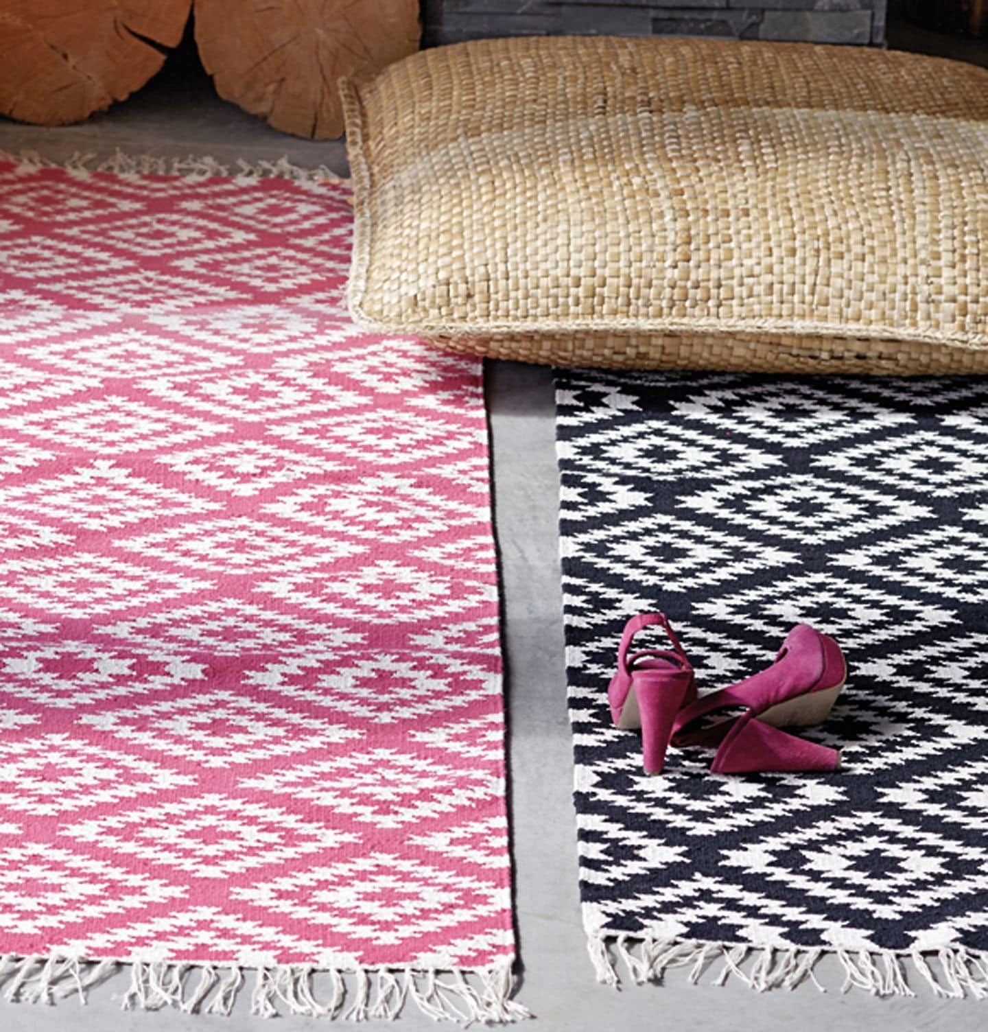Teppich mit Muster in Pink und Schwarz-Weiß von Car Möbel