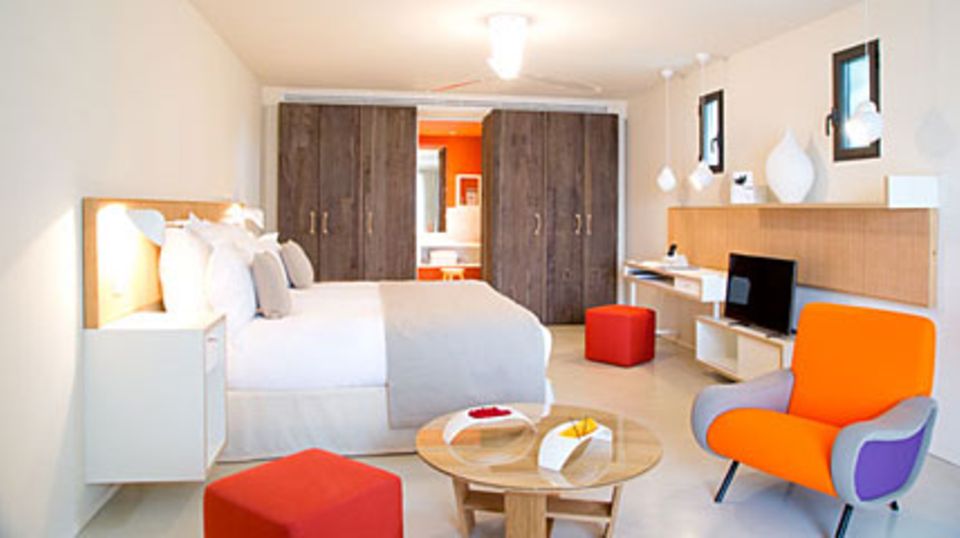 Das Interior der Zimmer ist farbenfroh, so wie Korsika selbst. Foto: Design Hotels / La Plage Casadelmar