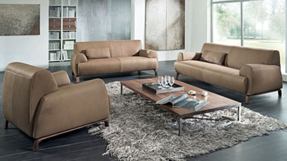 Das Sofaprogramm "Newton" ist zeitlos elegant. Foto: Koinor