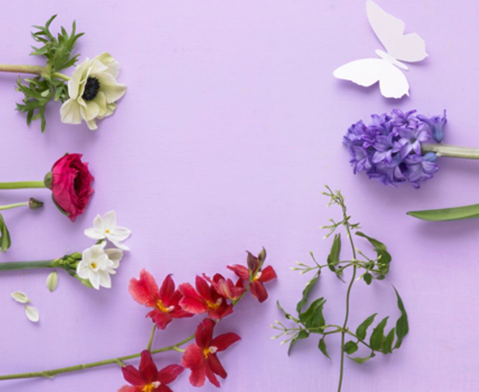Frühlingsstrauß aus Hyazinthen, Orchideen und Jasmin