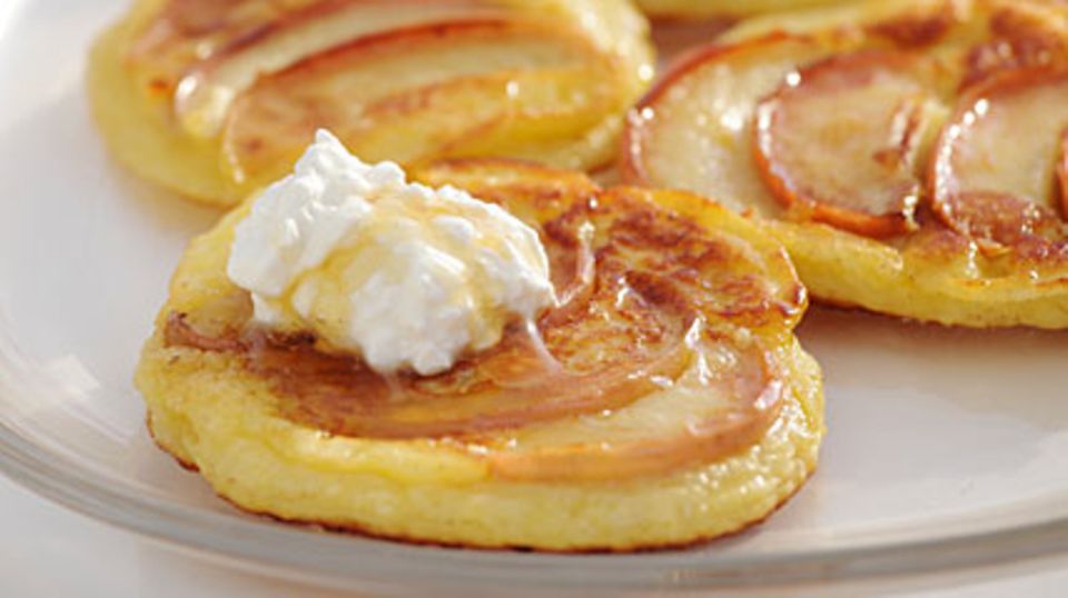Rezepte: Ein Traum: der amerikanische Apfel-Pancake!
