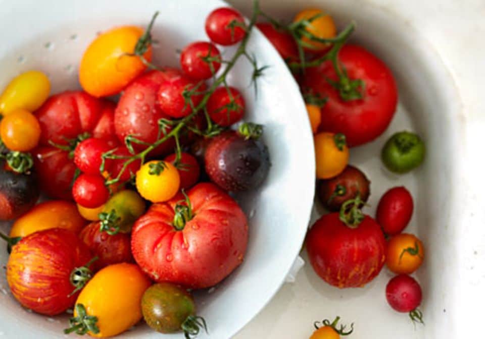 Tomaten gibt es in verschiedenen Formen und Farben.