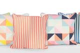 Kissen "Sports Luxe" in Pastell mit geometrischem Muster