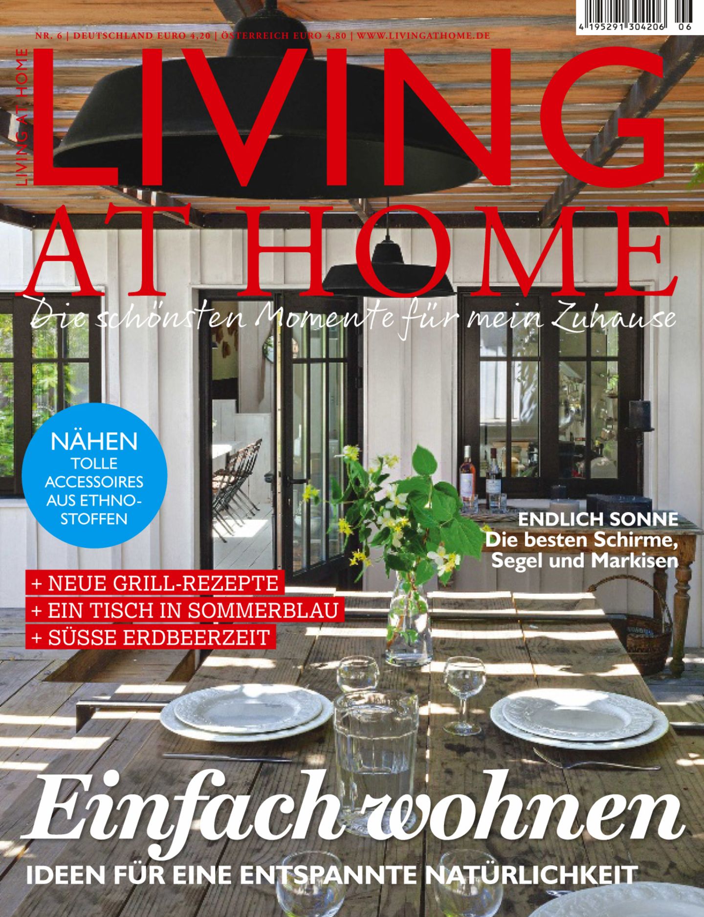 Titel Living at Home 06/2016