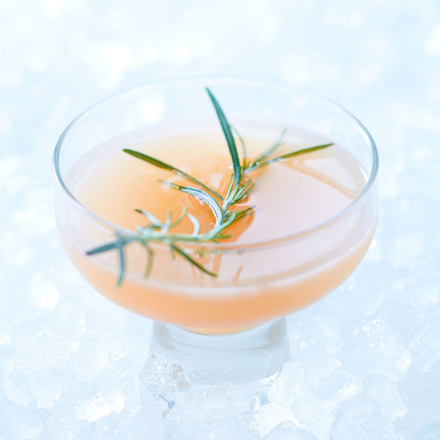 Drinks & Cocktails – klassisch & raffiniert - [LIVING AT HOME]