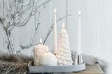 Besondere Weihnachtskerzen in Weiß von Lene Bjerre