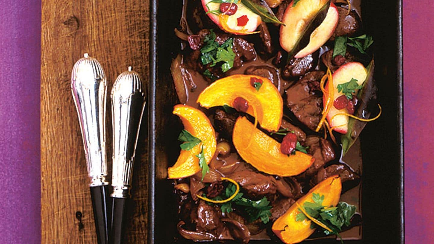 Rehragout Mit Semmelknödel Und Blaukraut