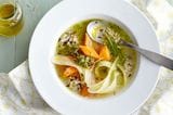 Rezept: Möhren-Fenchel-Suppe mit Pesto