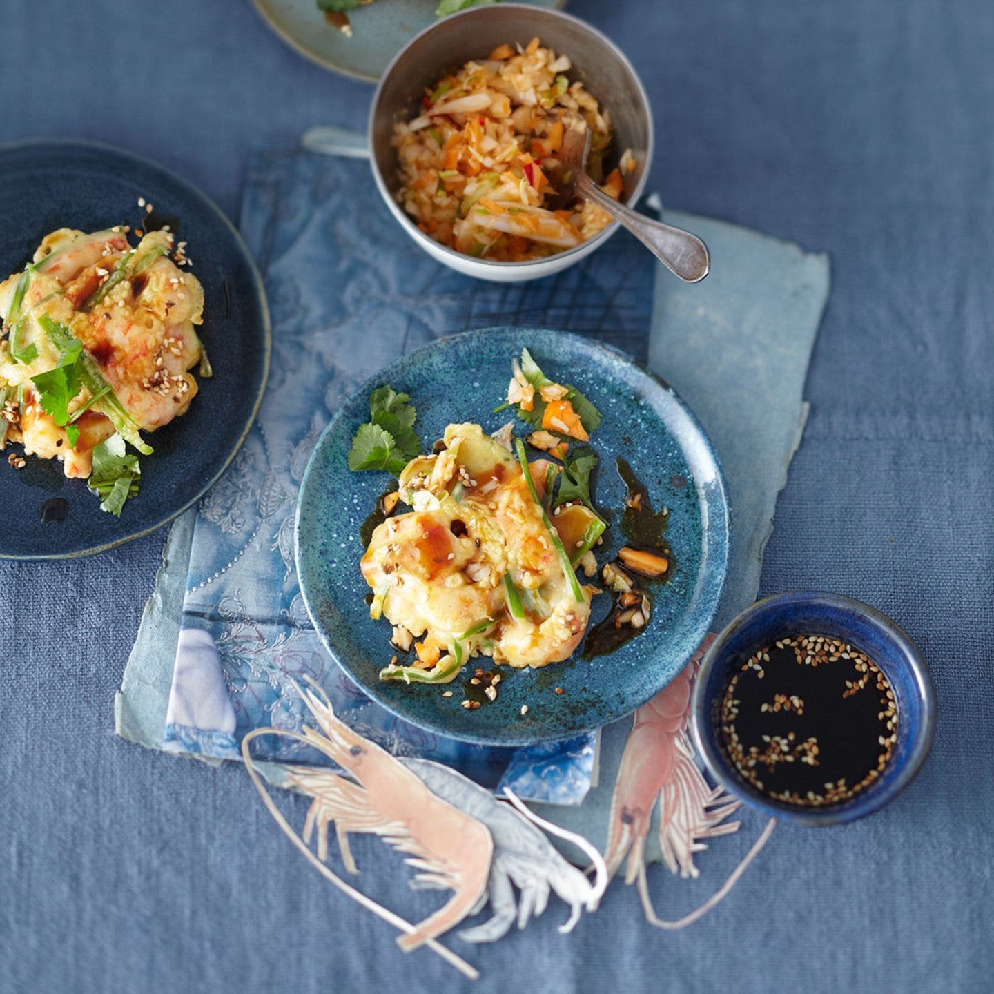 Rezept: Garnelen-Pfannkuchen mit Kimtschi-Salat