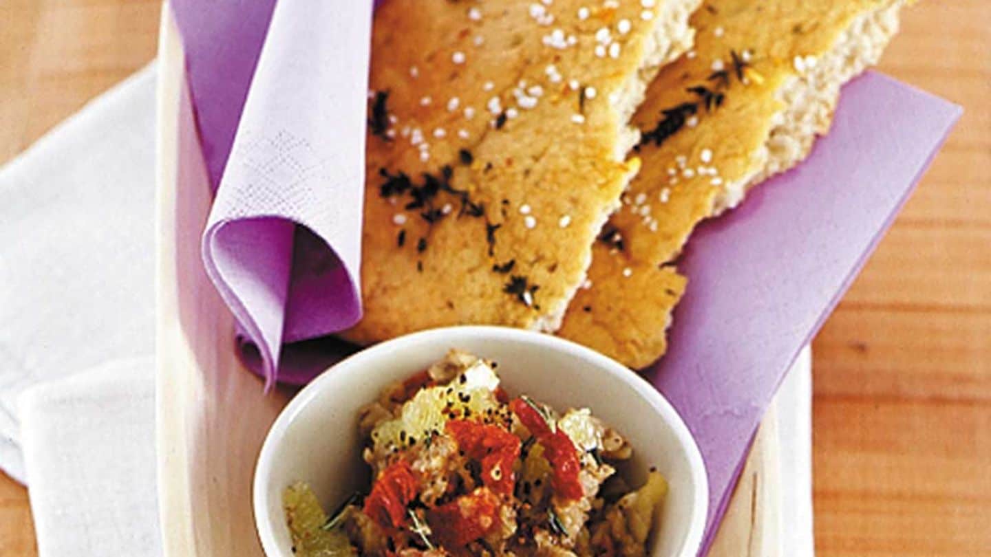 Selbst gebackenes Brot Rezept - [LIVING AT HOME]