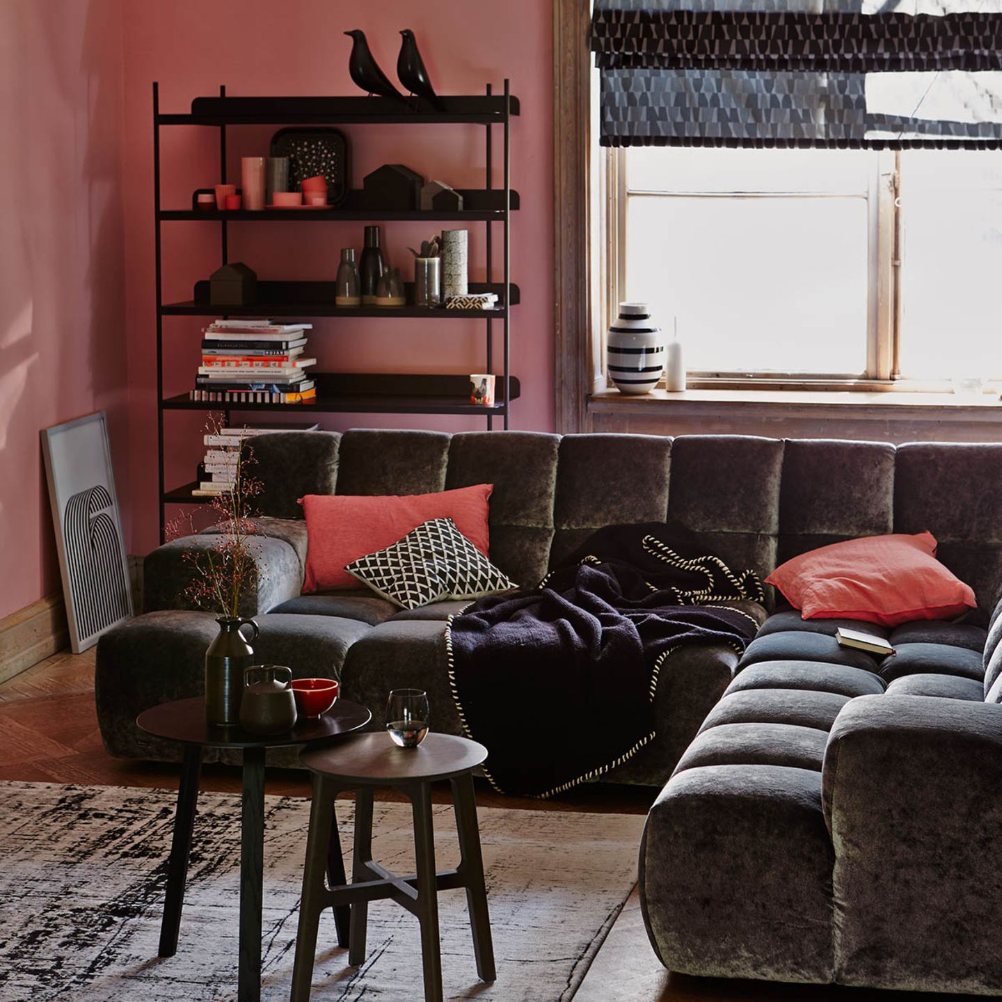 Sofa mit Samtbezug