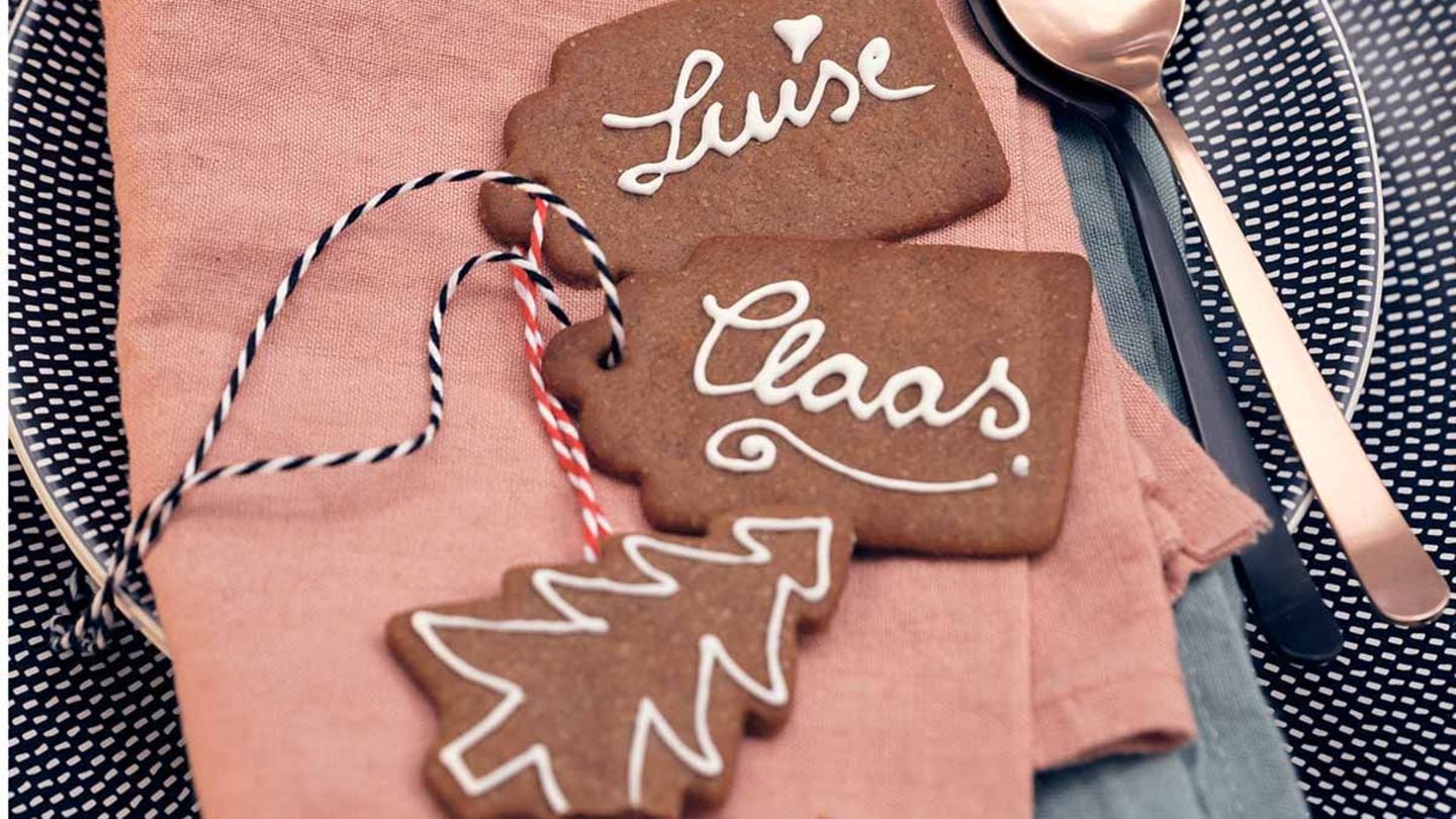 Grundteig Lebkuchen und Eiweiß-Zuckerguss: Rezept Rezept - [LIVING AT HOME]