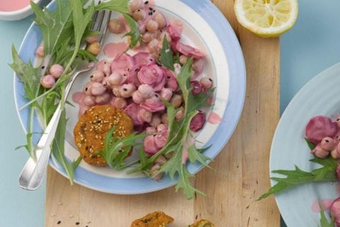 Möhren-Kichererbsen-Salat mit Falafel: Rezept