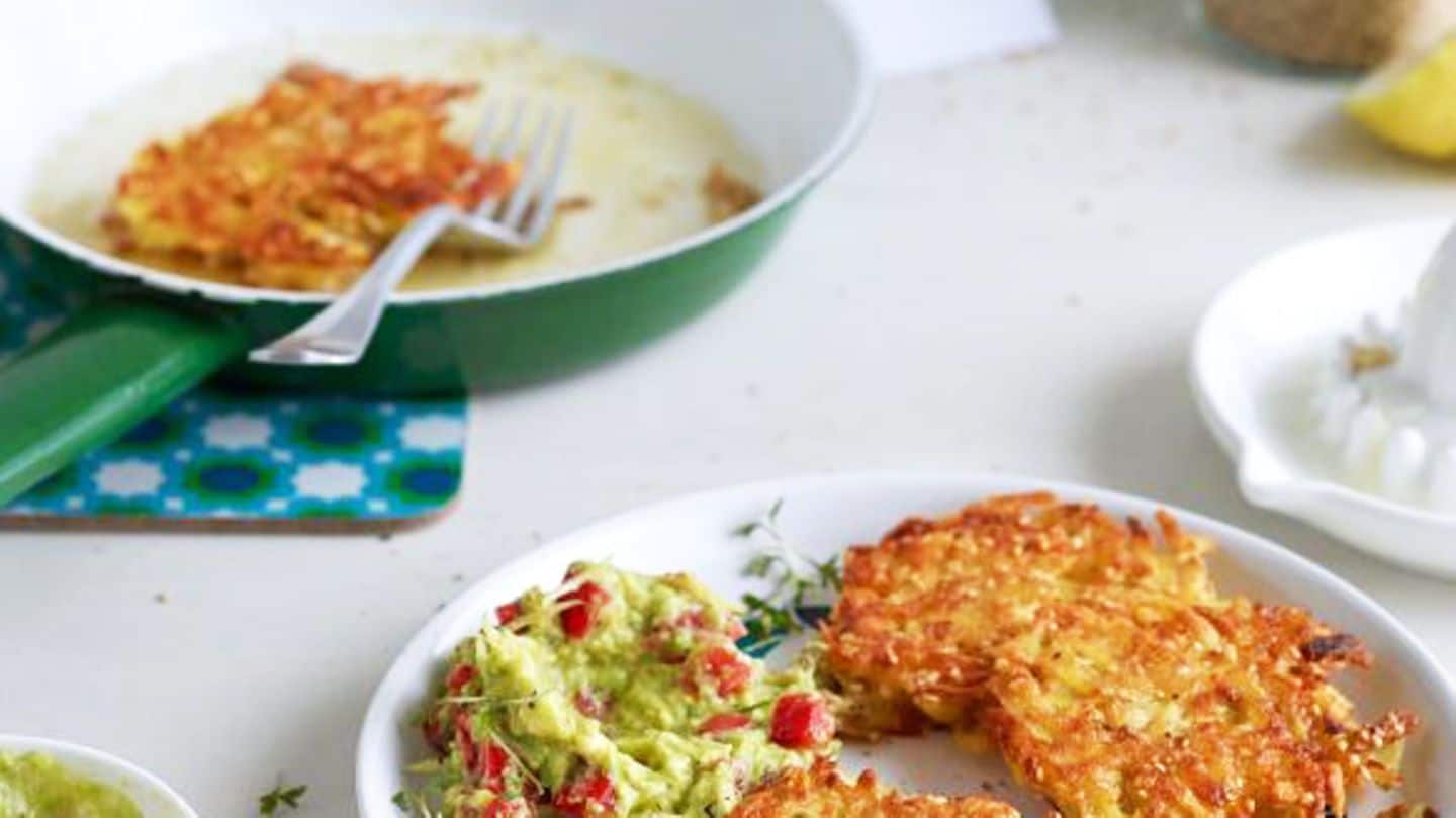 Gemüsepuffer mit Avocadodip Rezept - [LIVING AT HOME]