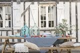 GArtenmöbel: Gartenbank und GArtentisch aus Holz von Maison du Monde
