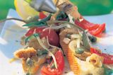 Thunfisch-Tatar mit Kapern auf Crostini: Rezept