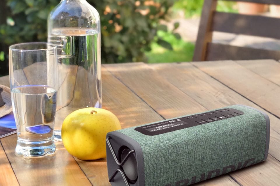 IN KOOPERATION MIT GRUNDIG: Drei edle Bluetooth-Lautsprecher von Grundig im Wert von je 90 € zu gewinnen