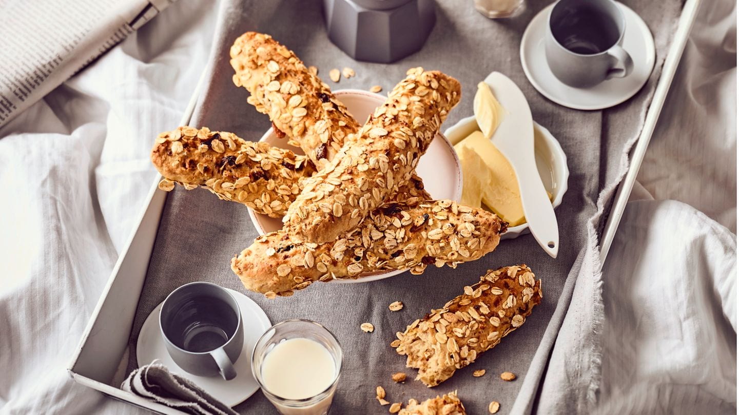 Leckere Müsli-Stangen - [LIVING AT HOME]